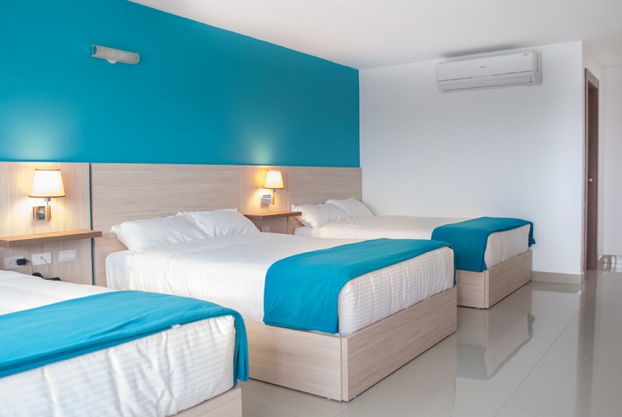 Hotel - Centro Comercial Punta Del Mar ساليناس الغرفة الصورة