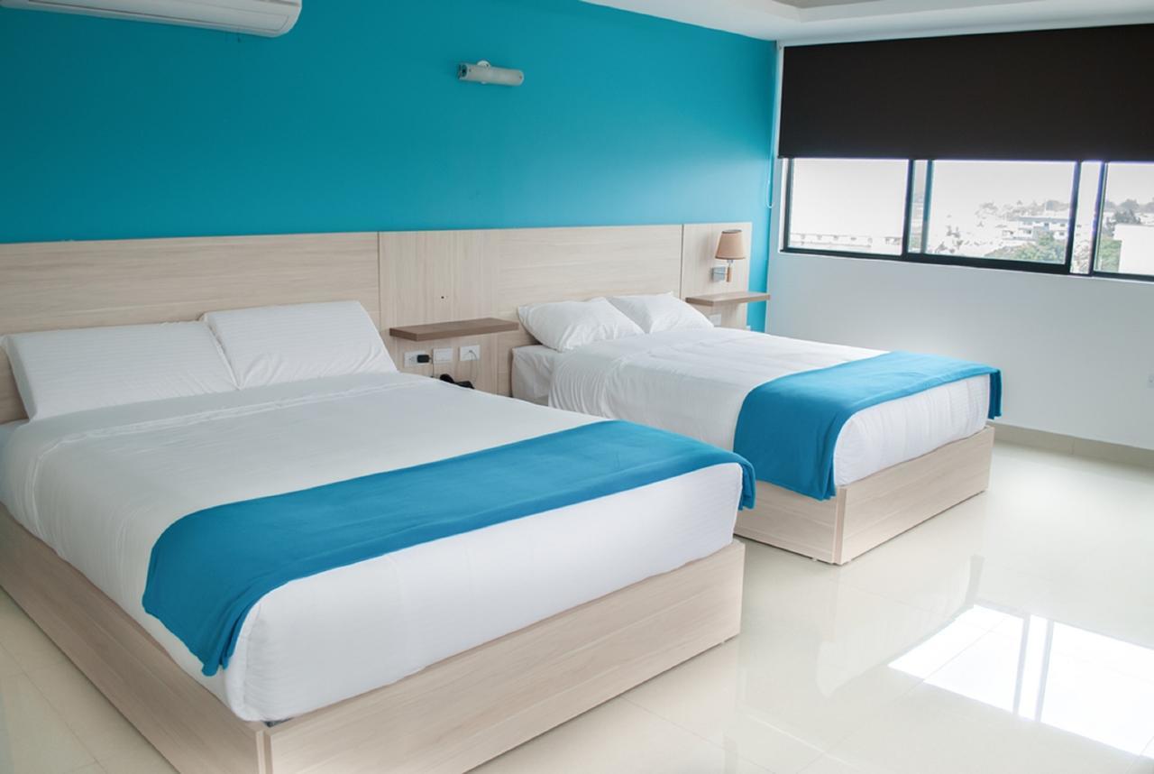 Hotel - Centro Comercial Punta Del Mar ساليناس الغرفة الصورة