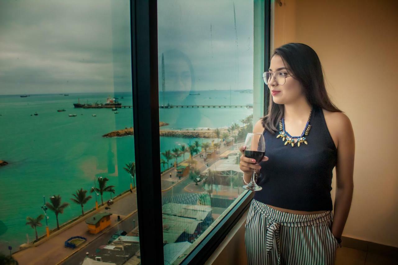 Hotel - Centro Comercial Punta Del Mar ساليناس المظهر الخارجي الصورة